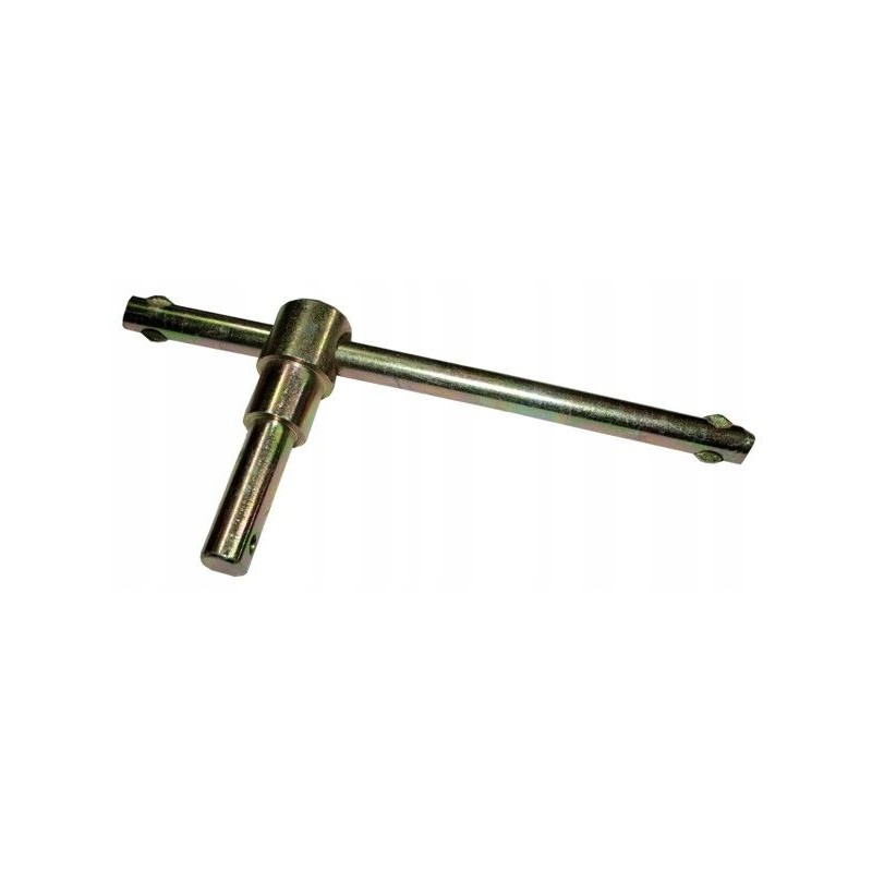 Central connector pin for turning