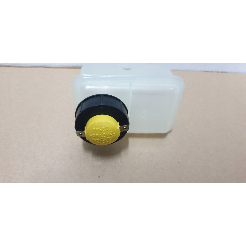 Brake fluid reservoir set pronar zefir 85