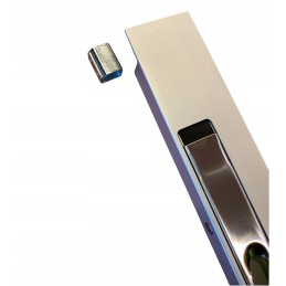 Vertical lock bolt handle
