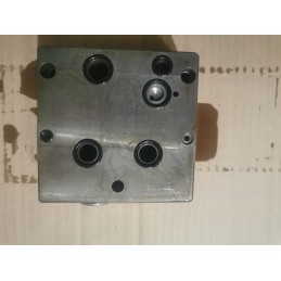 Sauer Danfoss 157b6100 distributor section