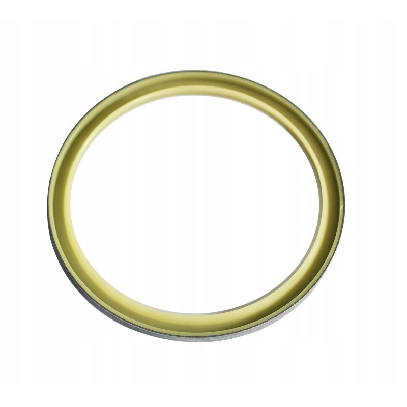 Pin scraper breaking the frame of a Volvo dump truck