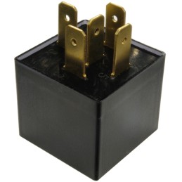 Bistable impulse automotive relay 4 times