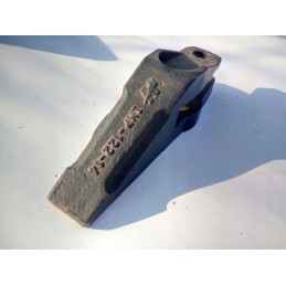 Kubota imp 122 center tooth 14