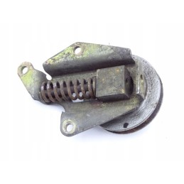 Kubota d722 3 cylinders belt tensioner roller