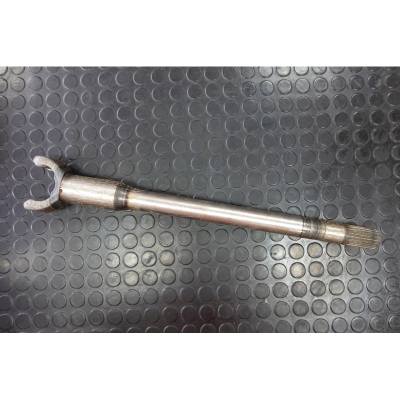 Polos left short for Terex 860