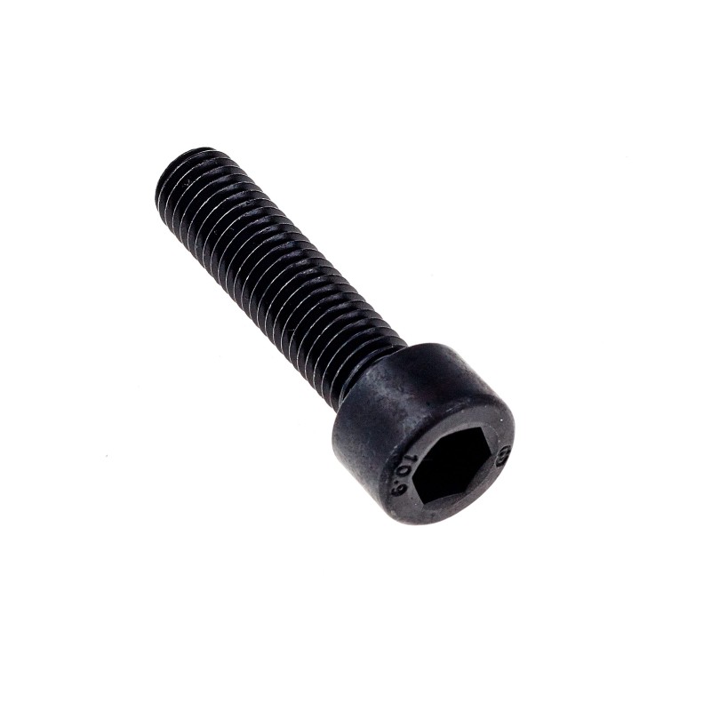 Hatz 1d41 1d50 flywheel bolt 50132800