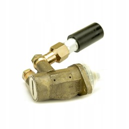 Ursus C 385 feeding pump