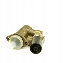 Ursus C 385 feeding pump