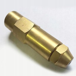 Spray nozzle of oil burner fuel nozzle