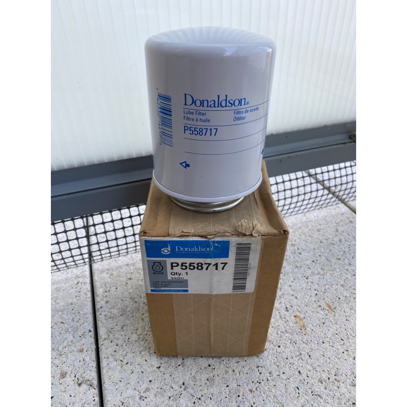 Fuel filter p558717 donaldson