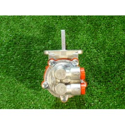 Feed pump 100 17 1446146m91 massey ferguso