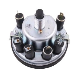 C 385 engine hour counter