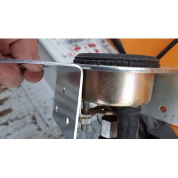 Oil pressure gauge bracket c 330 c 360