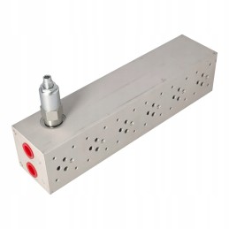 6-section valve block with overflow valve