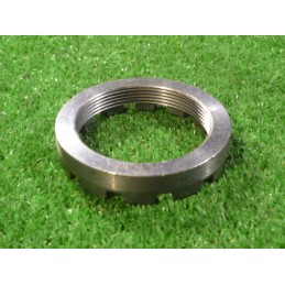 Eccentric nut 610359 claas