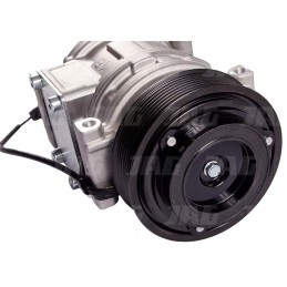 John Deere 5000 series air conditioning compressor