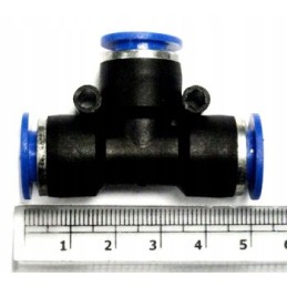 Quick connector put 08 tee