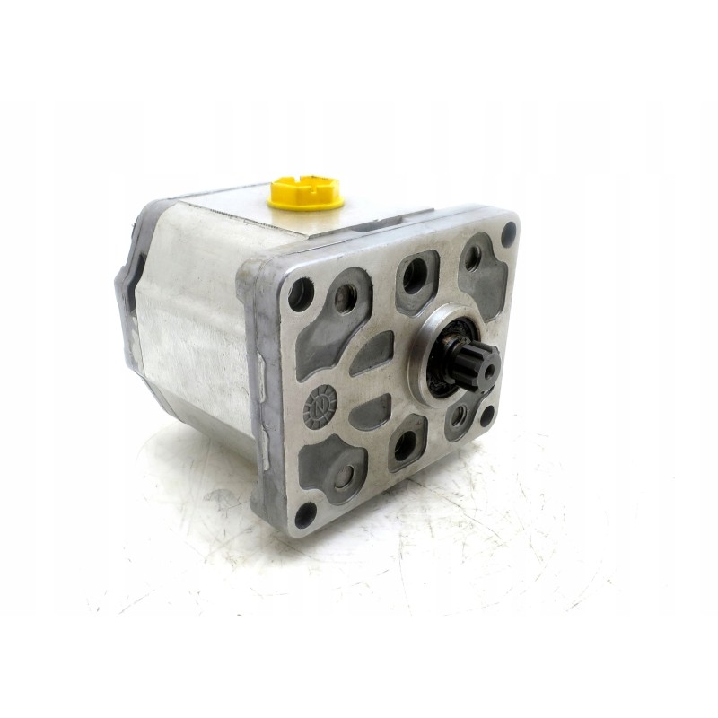 Snp2 a14l sc01 e hydraulic gear pum