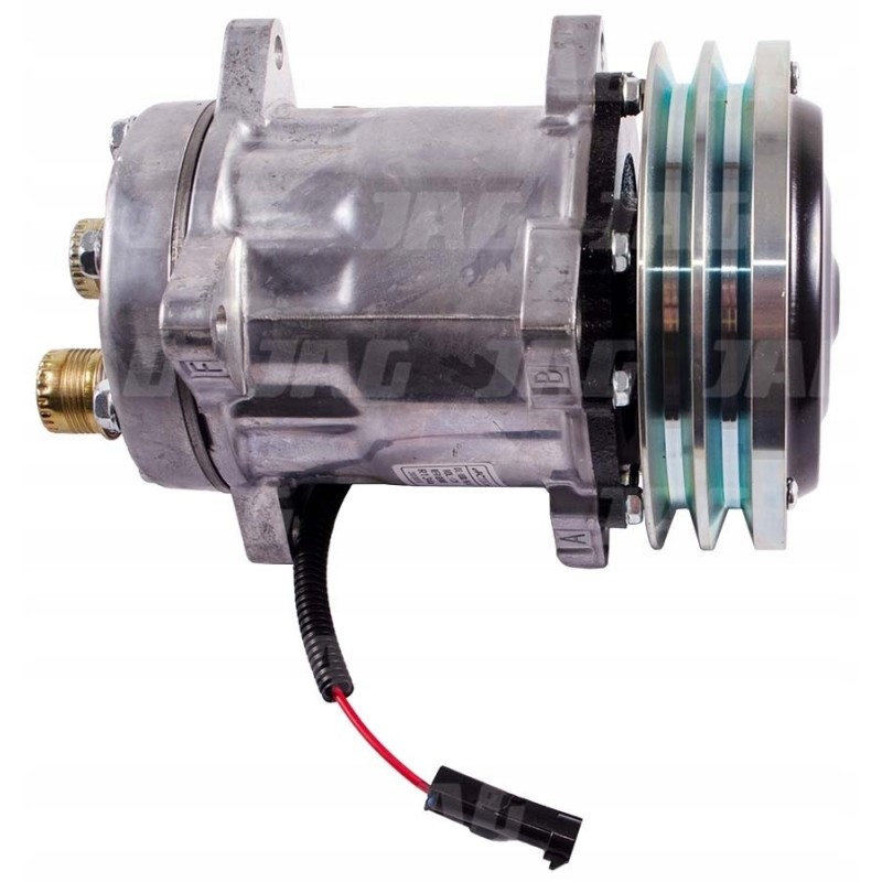 Case MC Cormick 1977959c1 air conditioning compressor