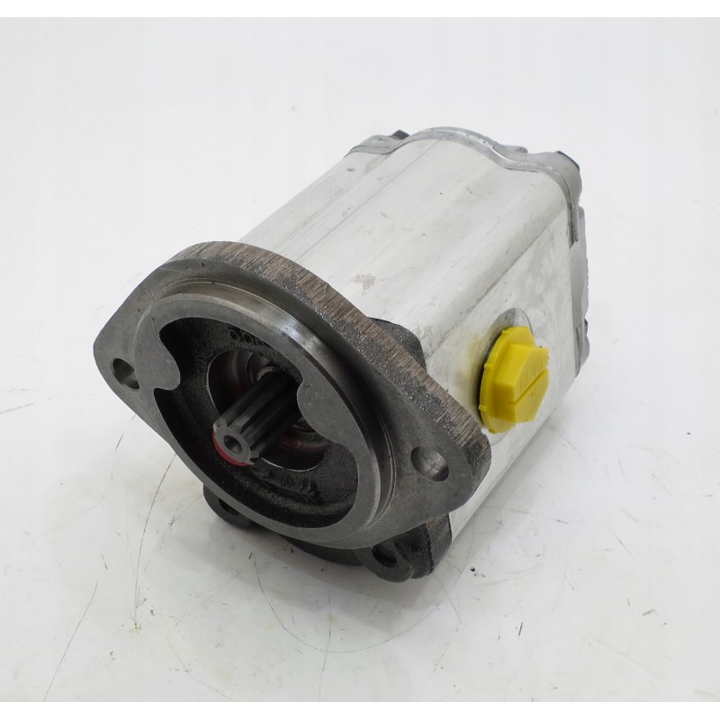 C23l 33874 skid steer