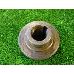 Claas 605791 angular gear wheel for grain discharge