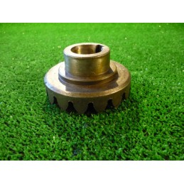 Claas 605791 angular gear wheel for grain discharge