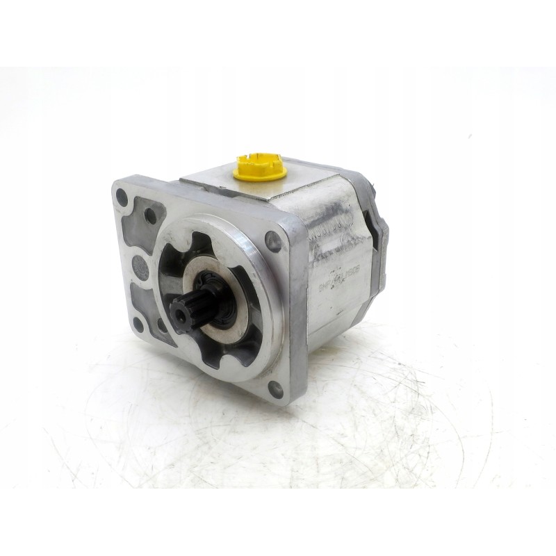 Snp2 a6l sc02 e hydraulic gear pump