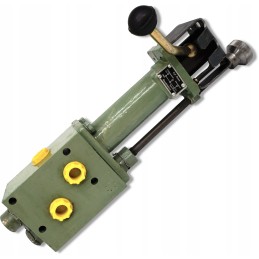 Distributor under the lift seat c330 c328