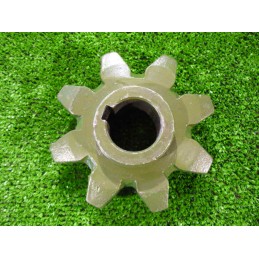 Claas 610199 gear wheel for inclined feeder