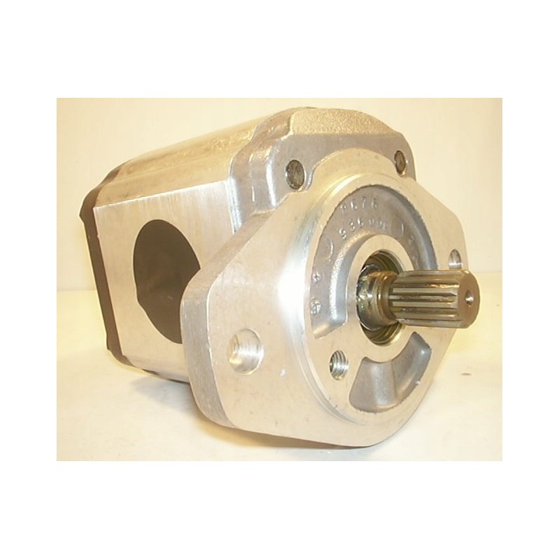 2px330c finlay 8520m hydraulic pump