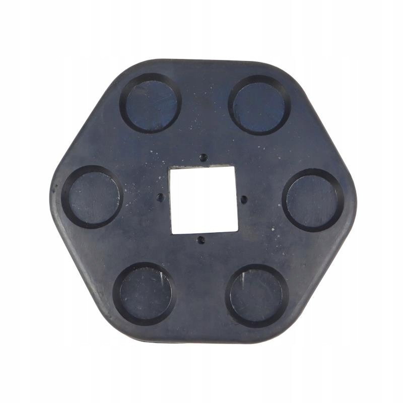 The shield transmitting the fender is reinforced