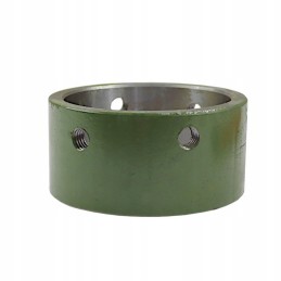 Anna coupled the ring with the agricultural potato hopper