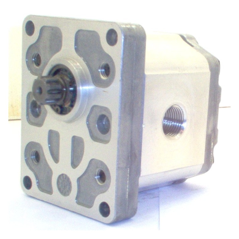 Snp2 c8 0l sc01 1f hydraulic gear p