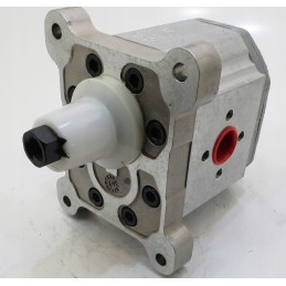 Snp3 38 s c003 hydraulic gear pu