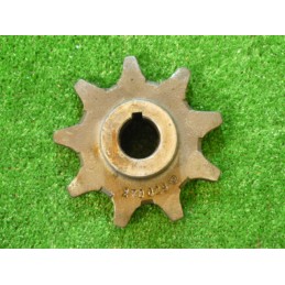 New Holland 80270029 elevator gear wheel