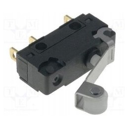 Snap action micro switch with roller lever