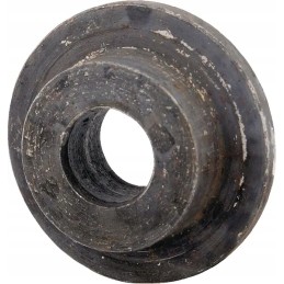 The inner sleeve of the shredder blade fits