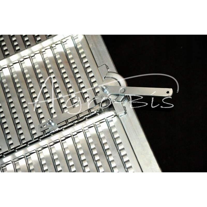 Dominator 108 corn blind screen