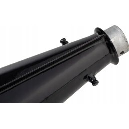 The muffler mounted on the flange fits the Zetor