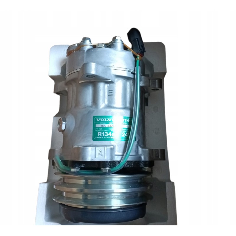Volvo air conditioning compressor 15082742