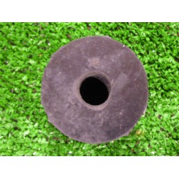 Rubber bumper for grain pan 619342