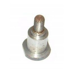 Claas breaker pin fight