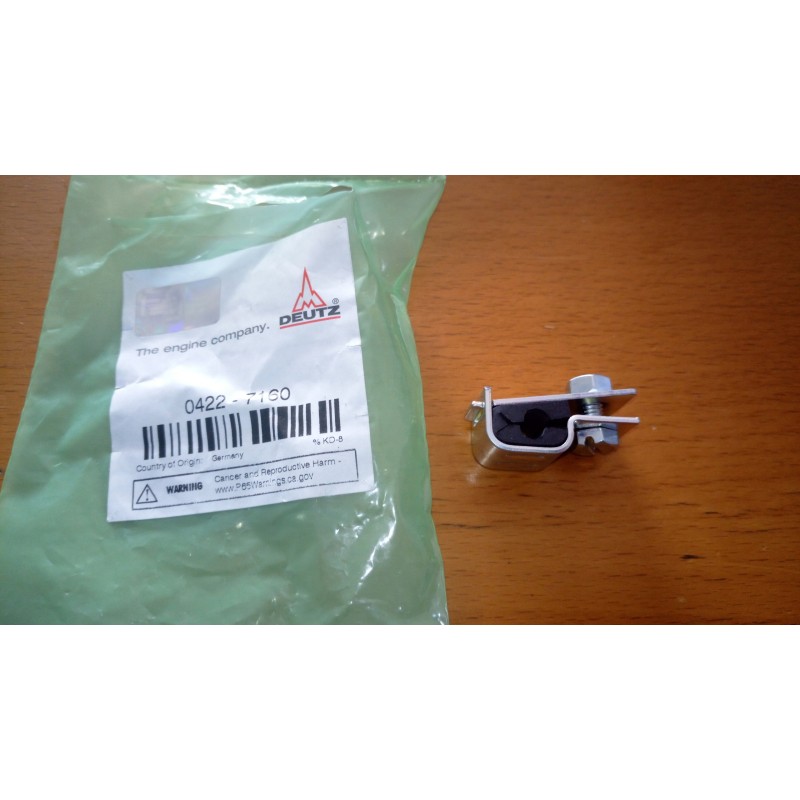 Deutz injector pipe clamp 04227160
