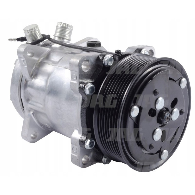 Air conditioning compressor Case New Holland 820161581