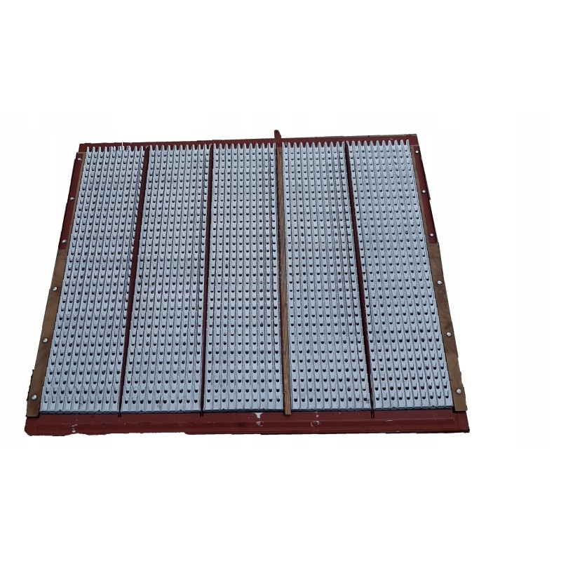 Upper sieve combine harvester Bizon record from 058