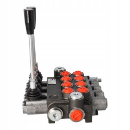 4-section hydraulic distributor