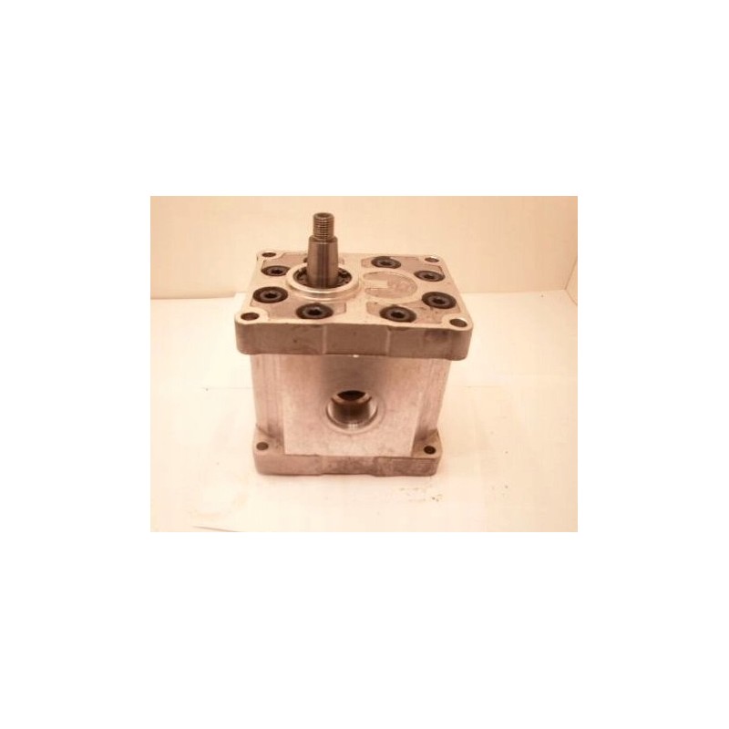 Snp3 a33l txoa hydraulic gear pump