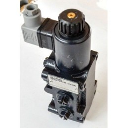 Hydraulic valve new holland 87630709 cnh