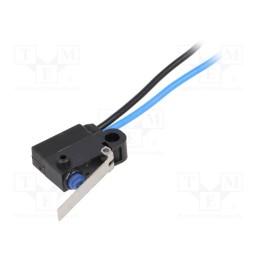 1 pcs x OMRON OCB - D2HW-C223MR - Microswitch SNAP ACTION, 0.1A/125VAC, 2A/12VDC, with lever, IP67