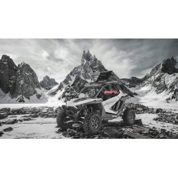 Polaris RZR 1000 Pro roof with storage compartments